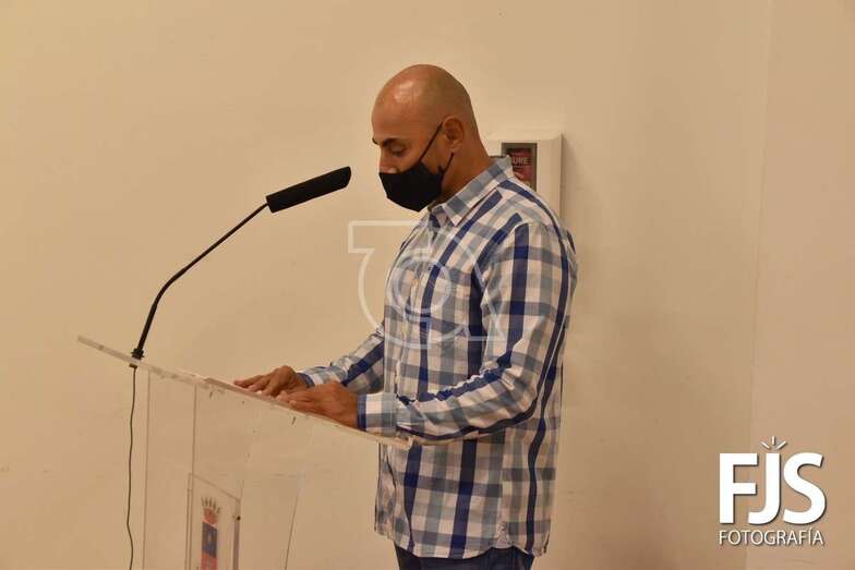 Momento de la intervención del profesor Nicodemos Medina/TA.